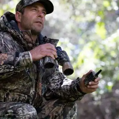 Talkie-walkie XT30 Lot de 2, Camo 6km Midland