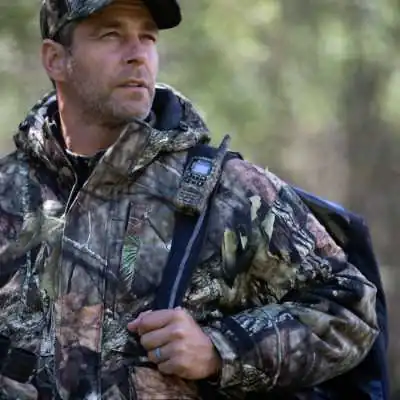 Talkie-walkie XT30 Lot de 2, Camo 6km Midland